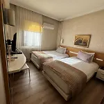 Sultan Hotel-restaurant-bistro Hotel