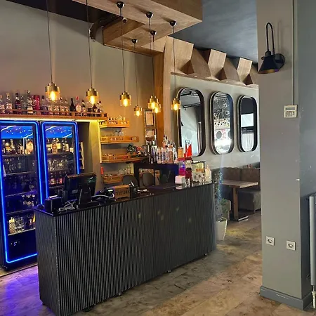 Sultan Hotel-restaurant-bistro 酒店 3*