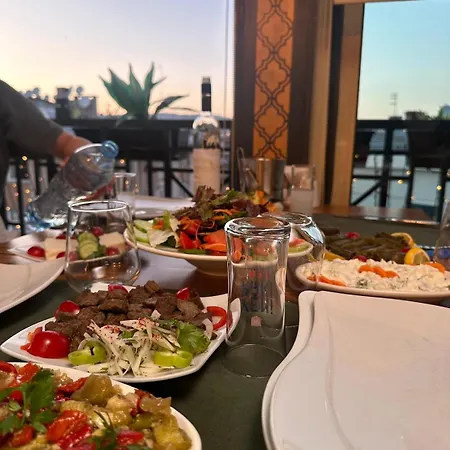 酒店 Sultan Hotel-restaurant-bistro