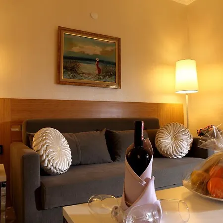 Sultan Hotel-restaurant-bistro ホテル スィヴァス