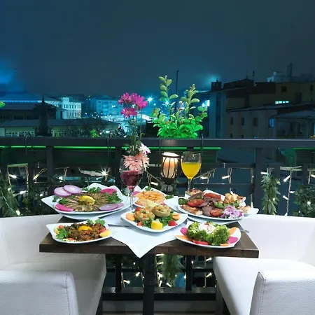 Sultan Hotel-restaurant-bistro Hotell